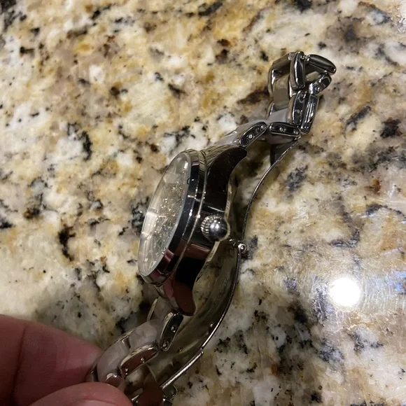 Watch, Invicta Angel - Picture 11 of 16